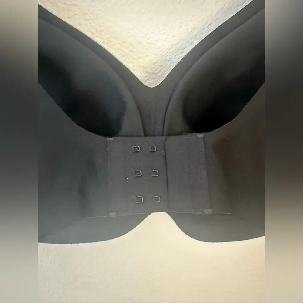 NWOT Black Women's Wire Free Bra/Bralette